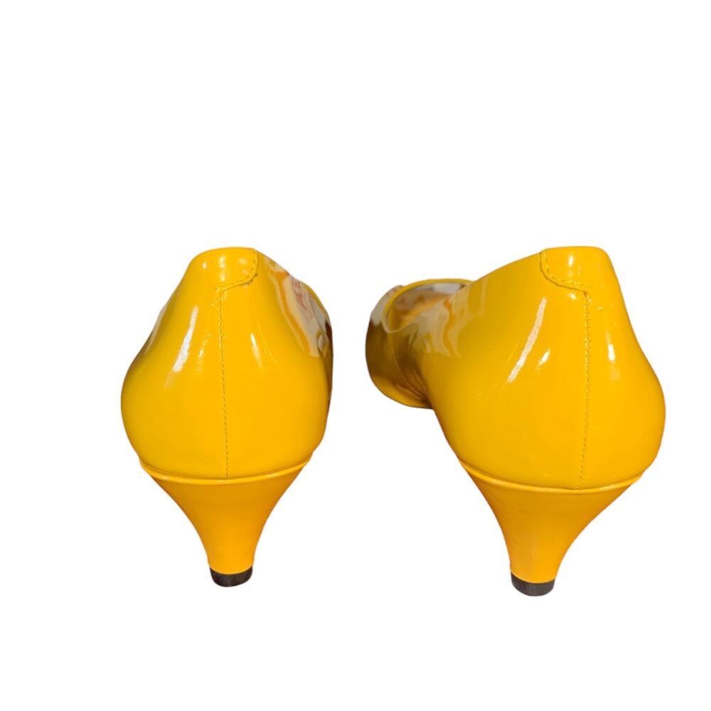 BCBG Paris Oil Yellow, Smooth Patent Leather Heels 9.5 - Picture 5 of 7